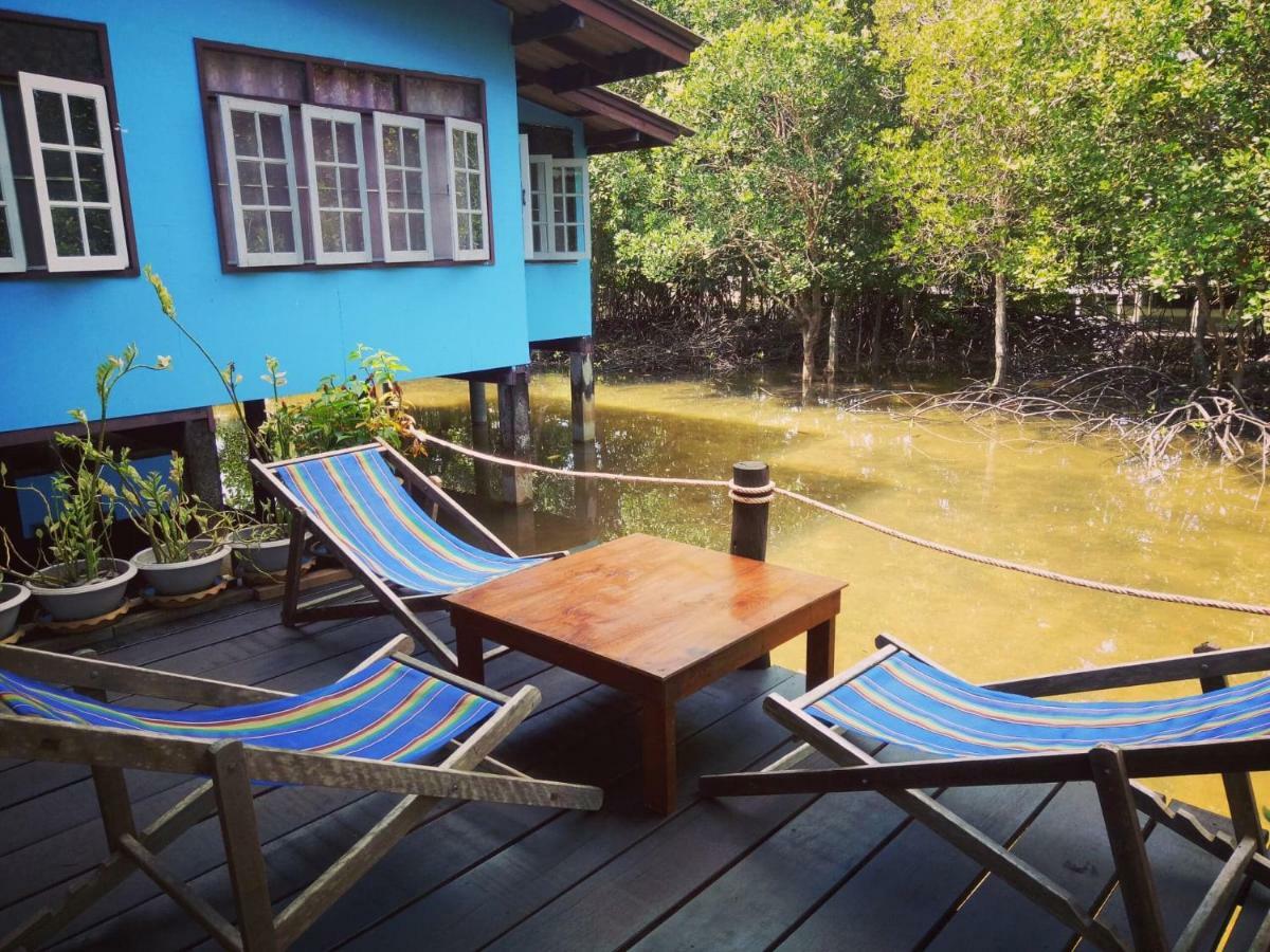Ta Yai Homestay Ko Kut Exterior photo
