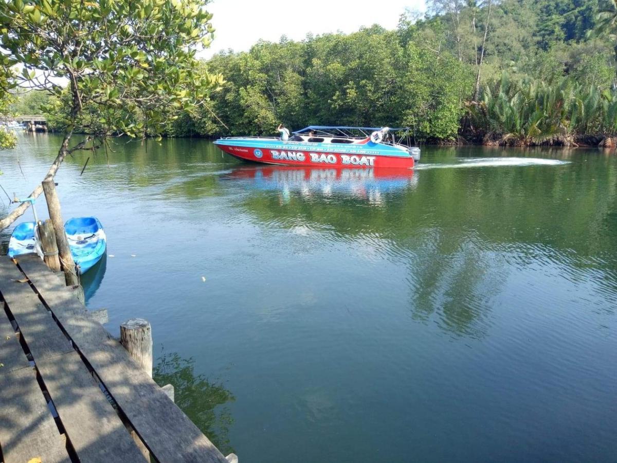 Ta Yai Homestay Ko Kut Exterior photo
